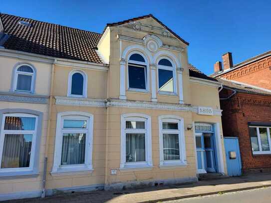 Großzügiges Stadthaus in Wesselburen - ideal für Handwerker