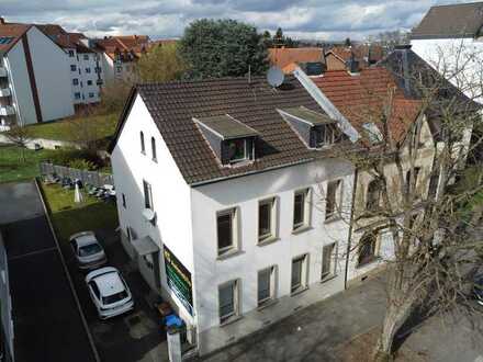 Altbau-Haus mit 3 Einheiten & viel Platz in zentraler Lage von Brühl