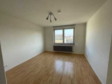 Helles Zimmer in Zweier-WG, Aachen Mitte 4. OG