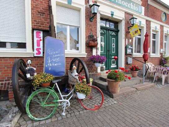 traumhafter Restauranthof mit Wohnung und Gästezimmern