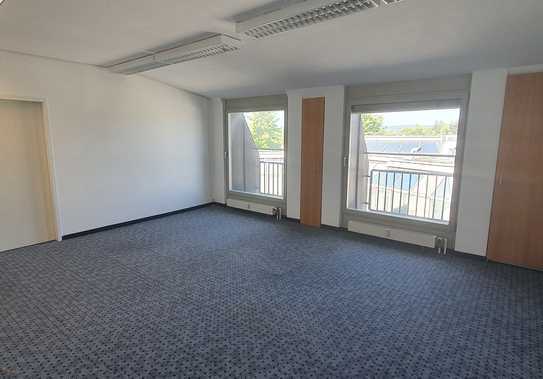 PROVISIONSFREI!! Büro mit 47,50 m² 810,- € + MwSt....inkl. Heizung & Strom nähe MTZ!