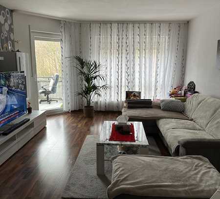 Moderne Wohnung mit Tageslichtbad, Balkon und Tiefgarage