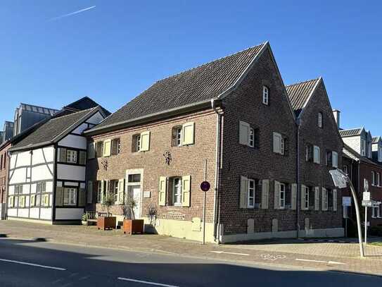 Moderne trifft Denkmal! Bürohaus in Meerbusch-Büderich!