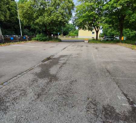 Mit uns hat Ihre tägliche Parkplatzsuche ein Ende...