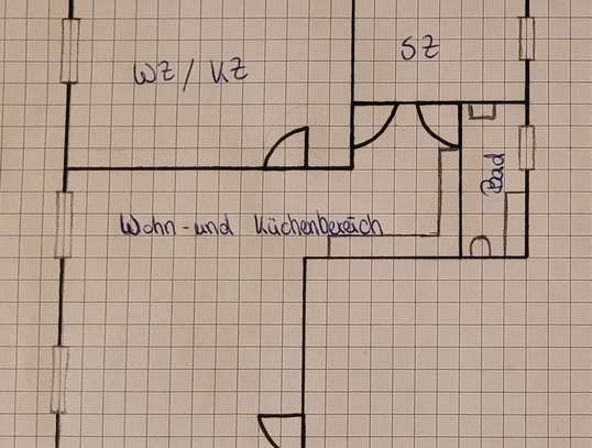 Sanierte 3-Zimmer-Wohnung mit Einbauküche in Ernst-Thälmann-Straße, Seelow