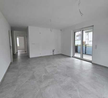 **Energiesparende Oase: Ihre lichtdurchflutete Wohnung mit geräumiger Loggia!**