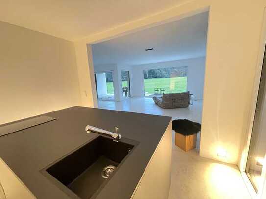 Exklusives Wohnhaus vor malerischer Kulisse ** Unique Living** OASE der RUHE