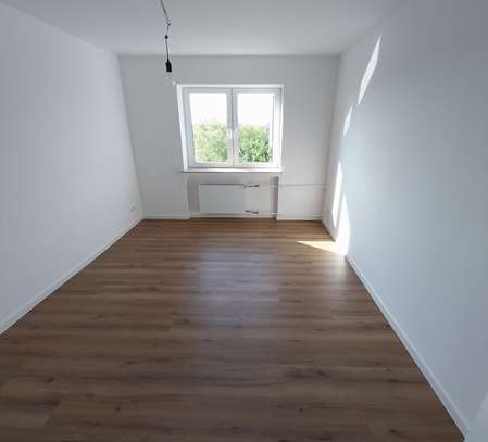 ***Modernisierte 3-Zimmer Wohnung mit Balkon im Wohnpark Düsseltal***