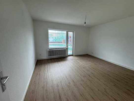 Lübeck St. Gertrud - modernisierte 3-Zimmer-Wohnung mit Süd-West-Balkon!