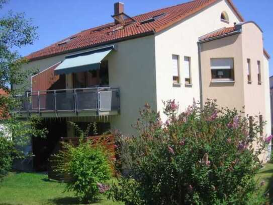 Schöne 3-Raum-Wohnung mit unverbaubarem Ausblick ins Grüne