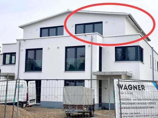 Sonnige 2-Zimmer-Wohnung mit großer Dachterrasse
