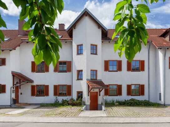 FBC - Attraktive 2-Zimmer-Dachgeschoss-Wohnung (2. OG)