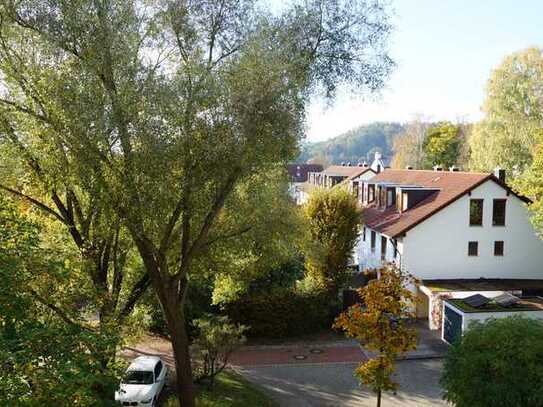 Gelegenheit - Provisionsfrei - Maisonettewohnung in Top-Lage mit Blick über das Schmuttertal