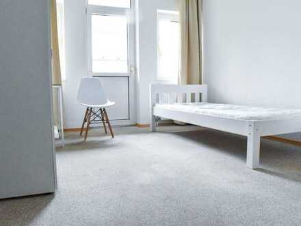 Schönes Zimmer im Quartier 56 + kleinem Terrassenaustritt - 5min zu Fuß zum h_da Campus