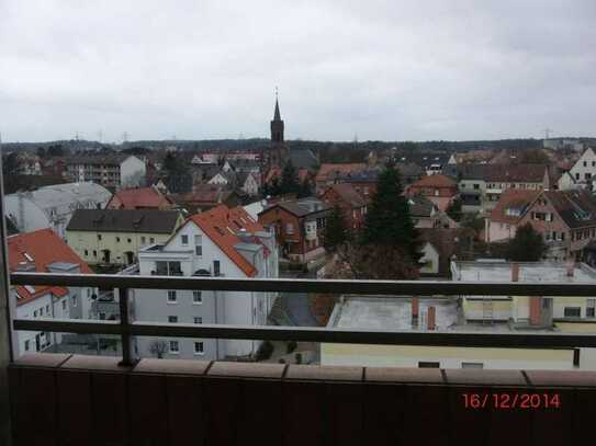 Nähe Zentrum und Faber-Castell, ruhige Lage, EBK/Balkon