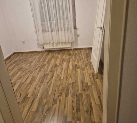 1500 € - 83 m² - 3.0 Zi.