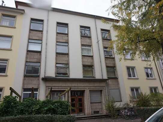 Helle 3-Zimmerwohnung in der Südstadt