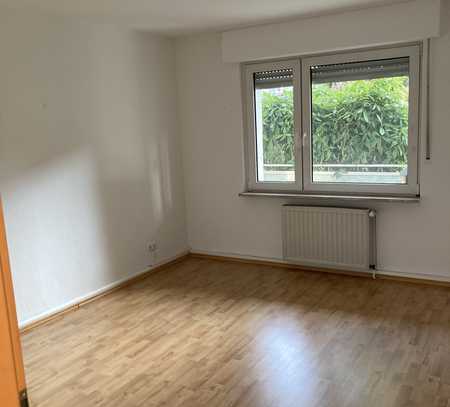 Schöne Erdgeschosswohnung