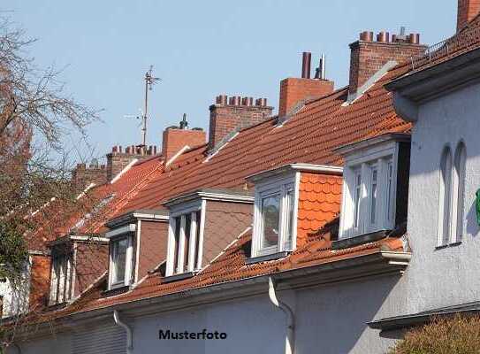 Einfamilien-Reihenmittelhaus mit Garage - provisionsfrei!