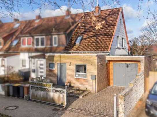 Modernisiertes Reihenendhaus in beliebter Lage