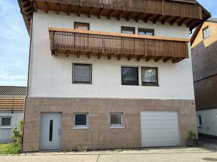 3-Zimmer-Wohnung mit EBK in Altensteigdorf mit Balkon