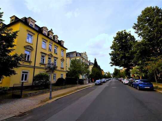 * Stilvolle Eigentumwohnung als Kapitalanlage in beliebtem Stadtteil Striesen *