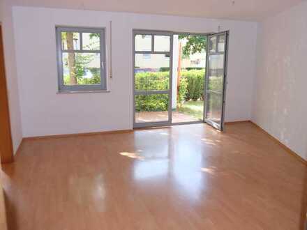 Helle 2 Zimmer, Gartenwohnung