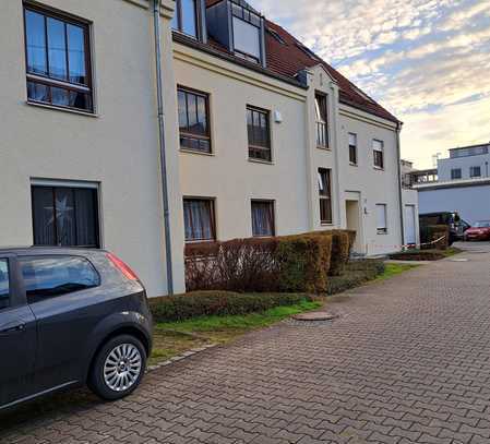 Exklusive 3-Raum-Wohnung in Bobingen, Gartenanteil und TG-Stellplatz