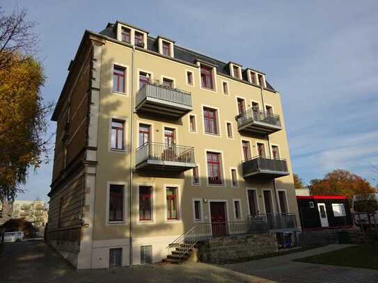 Bezug möglich! Tolle sanierte 3 RWG im Dachgeschoss zu verkaufen! Dresden - Neustadt!