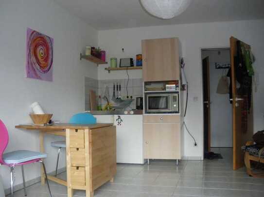 Ab sofort: Helles Appartement 5 Minuten von der RUB