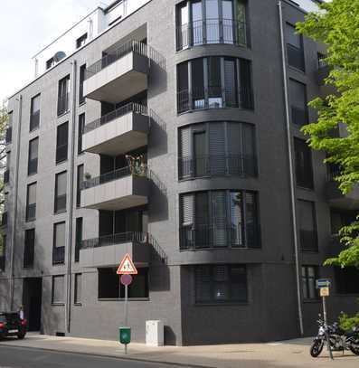 Tolle 3-Zi-Komfort-Neubau-Whg. mit großem Balkon u. EBK !