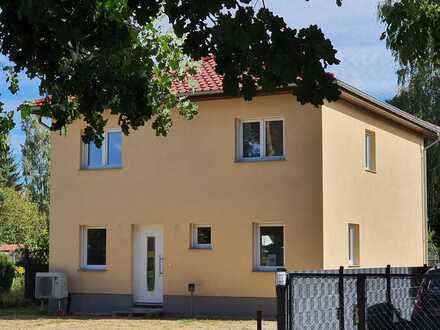 Erstvermietung Stadtvilla in ruhiger Lage in Briesen (Mark)
