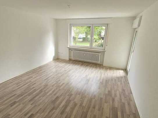 Frisch renovierte Hochparterrewohnung in Bielefeld – 70 qm Wohnfläche, mit Parkblick!