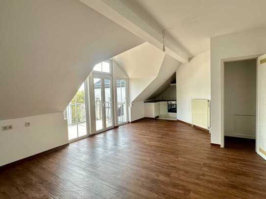 Moderne 1-Zimmer-Wohnung mit großem Sonnenbalkon – Ideal für Sonnenliebhaber!