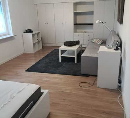 Helle 1-Zimmer Souterrainwohnung in Walldorf