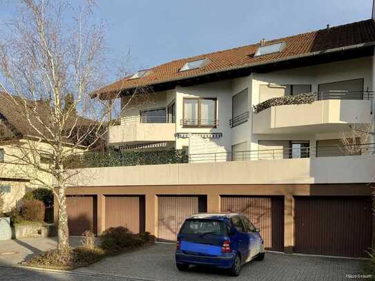 Schicke Wohnung mit großem Sonnenbalkon in ruhiger Bestlage von Königstein