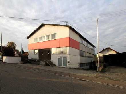 Vielfältige Optionen: Lagerhalle und Büro-/Schulungsräume