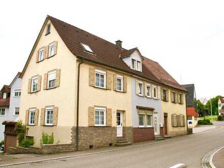 Zu vermieten: Schönes und großzügiges Reihenhaus im Stadtzentrum Niederstetten