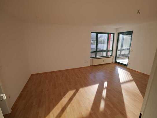 Schöne 2-Zimmer-Wohnung mit Vesteblick und sonnigem Balkon