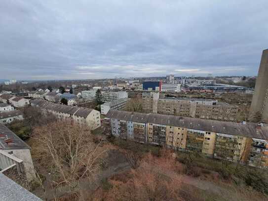 Helle 2-Zimmer Wohnung in F-Eckenheim, mit Fernblick