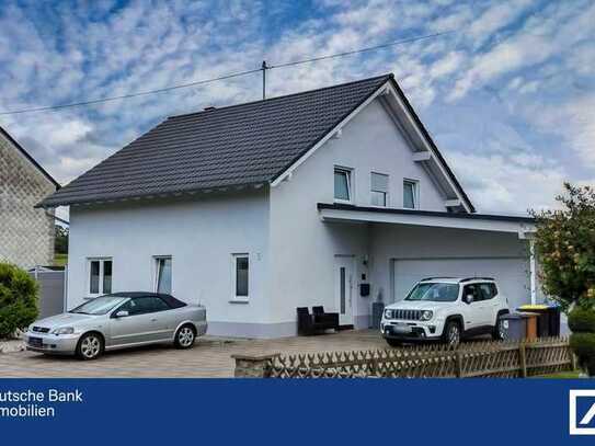 Traumhaus im Grünen: Modernes Neubau - Massivhaus - Highlight mit 1476 qm Grundstück!