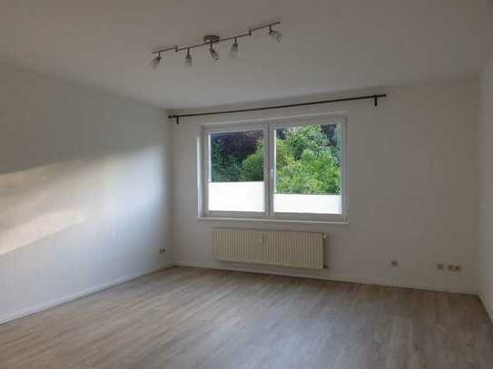Gepflegte 2-Zimmer-Wohnung mit Balkon in Kiel