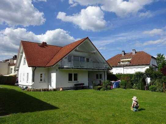 Schöne, geräumige, ruhige 3 Zimmer Wohnung in Oberursel (Taunus)