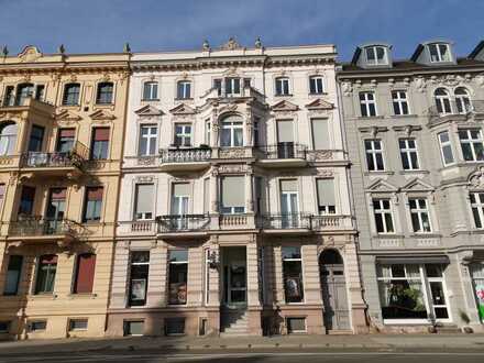 Büro/Laden im Erdgeschoss in bester Citylage Nähe Theater zu vermieten!