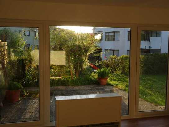 Freundliche 4-Zimmer-Erdgeschoss-Wohnung mit Südterrasse in Winnenden-Birkmannsweiler