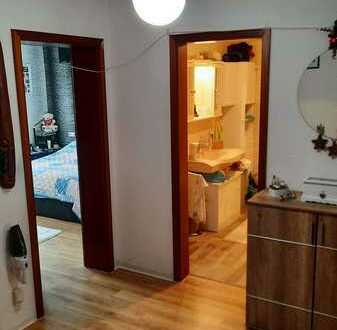 Geschmackvolle 3,5-Raum-Wohnung mit Balkon und Einbauküche in Leutenbach