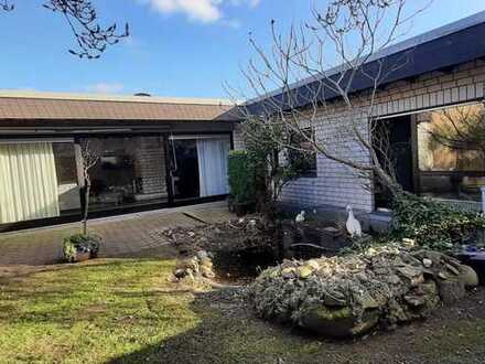 Schöner Bungalow mit Kamin!