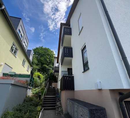 PRIVATVERKAUF! Helle 4,5 Zimmer-Wohnung mit 3 Balkonen und Garage in Ravensburg Süd