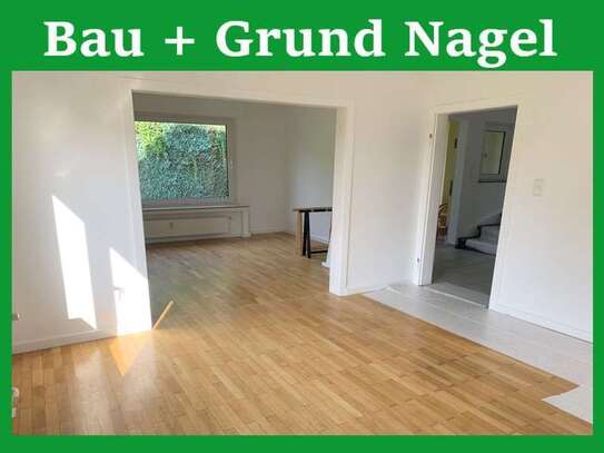 Renovierte Wohnung mit Hauscharakter, Einbauküche, Garage, Vollkeller etc. in zentraler Lage