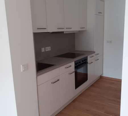 Erstbezug! neue 1-Zi Whg mit EBK, Balkon und Aufzug in Regensburg